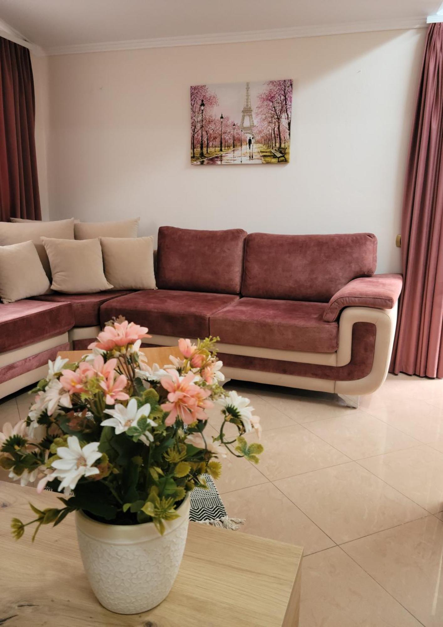 Gledis Apartment Tirana - Panoramic City Terrace Dış mekan fotoğraf