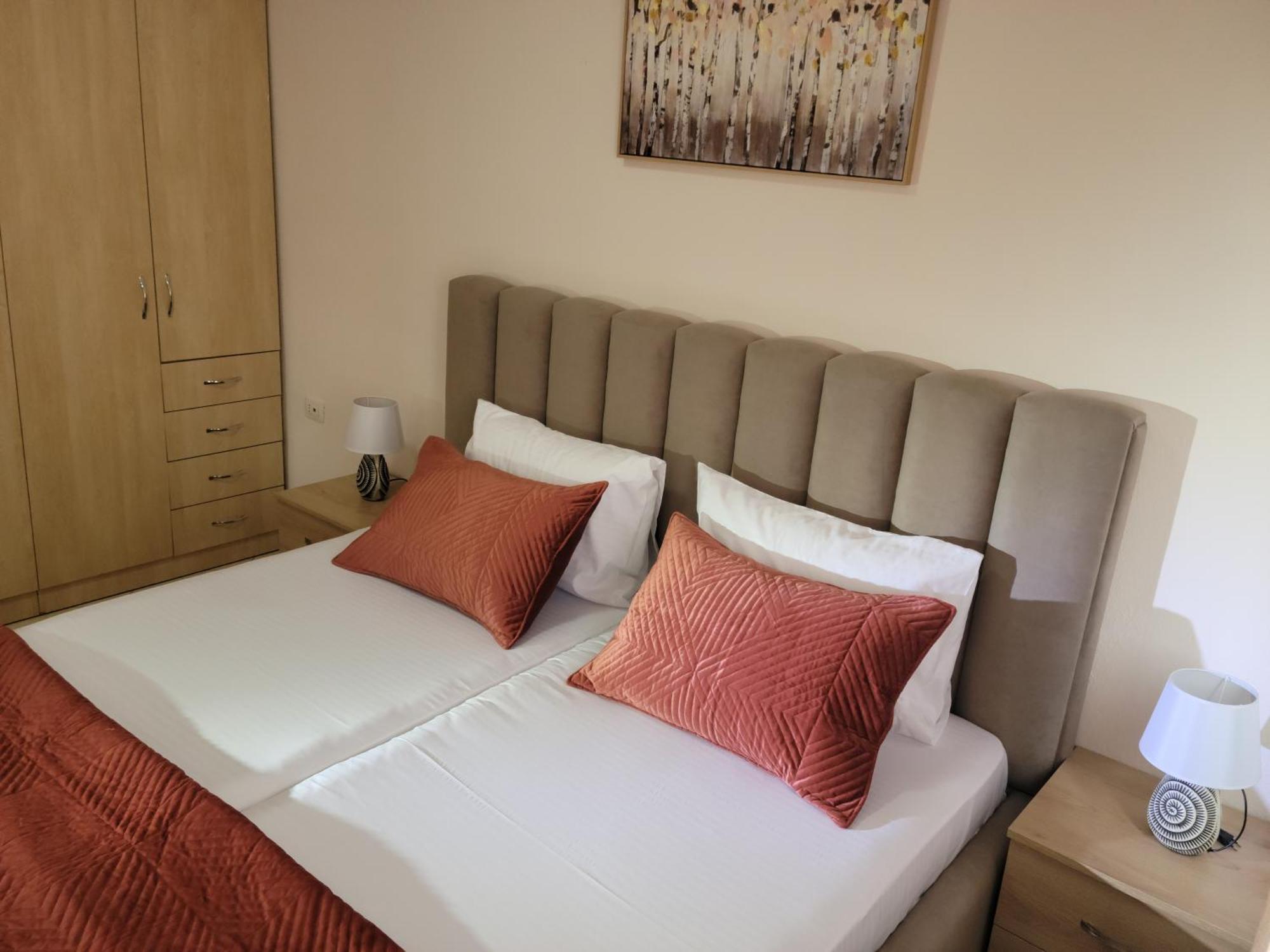 Gledis Apartment Tirana - Panoramic City Terrace Dış mekan fotoğraf