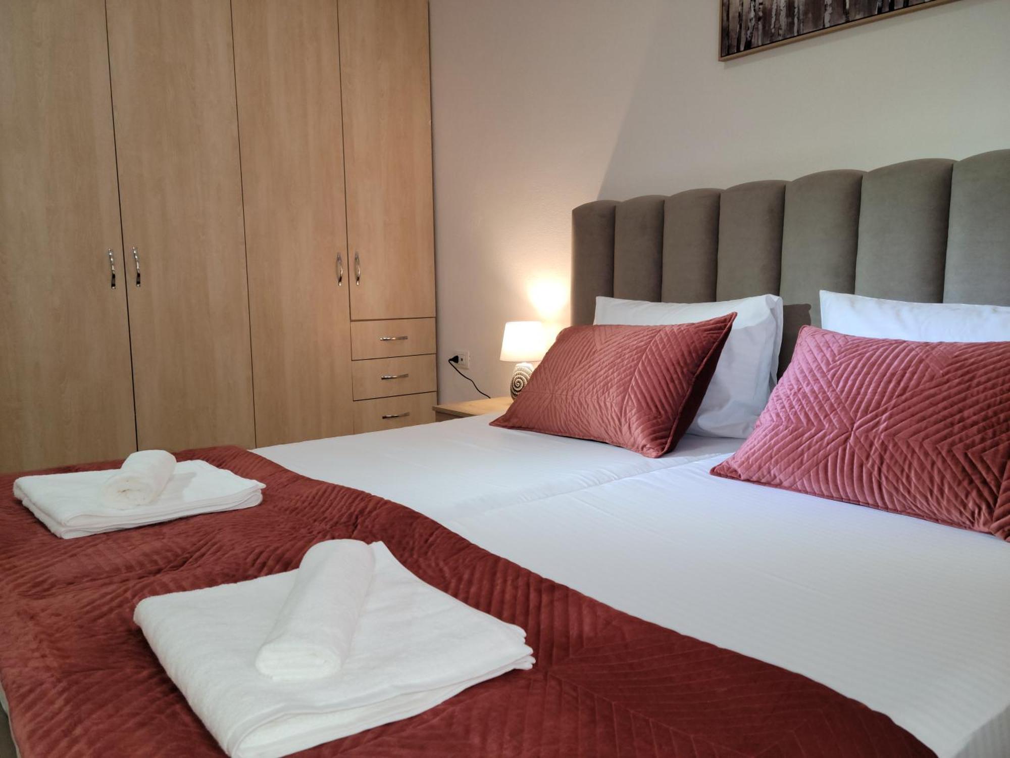 Gledis Apartment Tirana - Panoramic City Terrace Dış mekan fotoğraf
